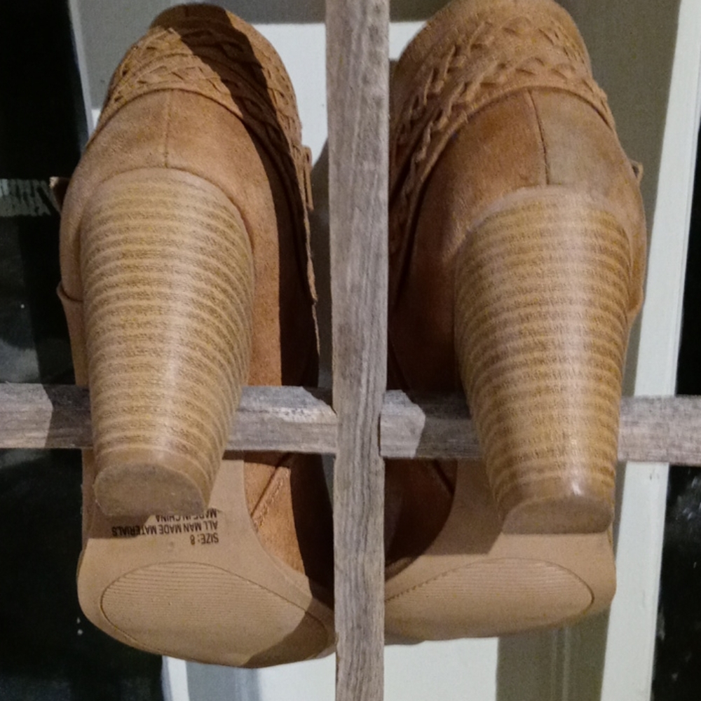 Charlotte Russe Boots Size 8 - So Nice - Picture 9 of 9